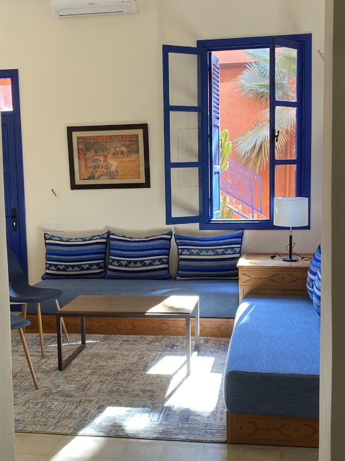 Comfy Colonial *