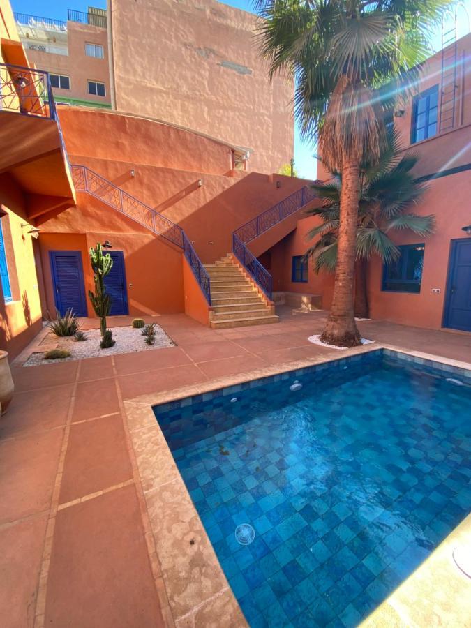 Comfy Colonial Apartamento *